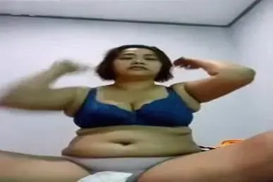 Cewek Cantik Live Show Bigo Pamer Memek Becek