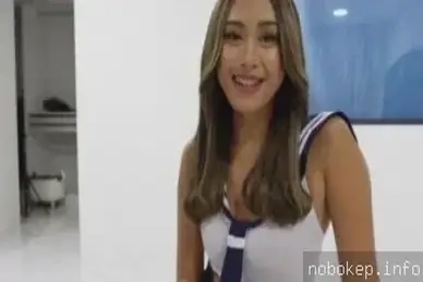 Check in sama cewek panggilan doyan cosplay seksi