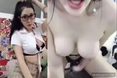 Vy Merino siaran langsung menunjukkan payudara dan alat kelamin dengan sangat memuaskan